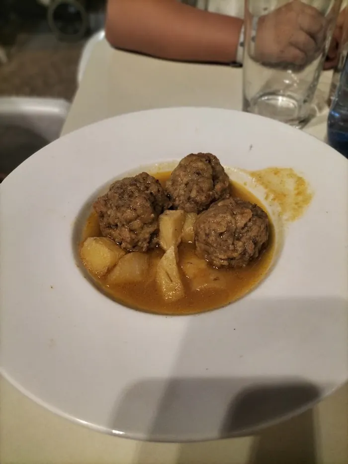 Albóndigas caseras en salsa